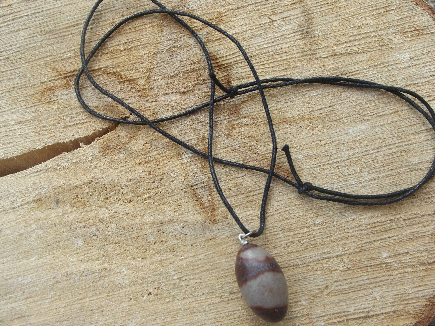 Collier Shiva lingam