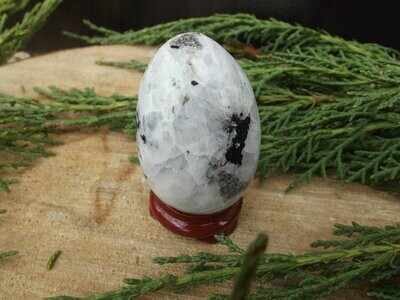 Oeuf de labradorite blanche