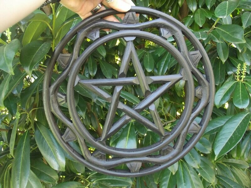 Pentacle en bois