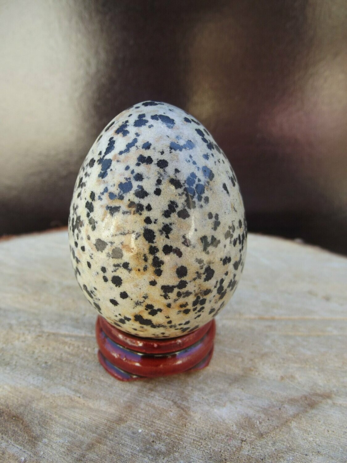 Oeuf de jaspe dalmatien