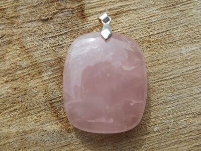 Pendentif quartz rose
