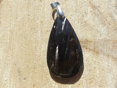 Pendentif hypersthène