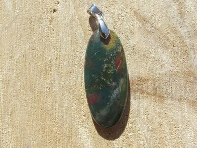 Pendentif jaspe sanguin