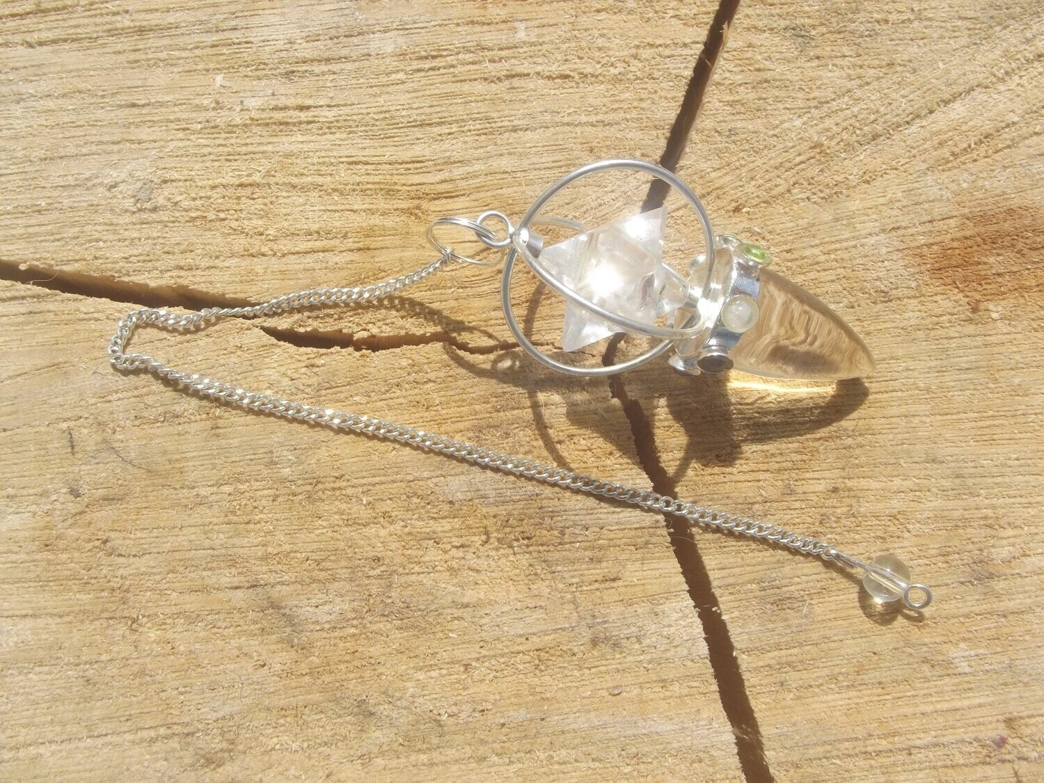 Pendule merkaba et pointe