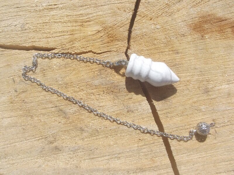 Pendule en howlite