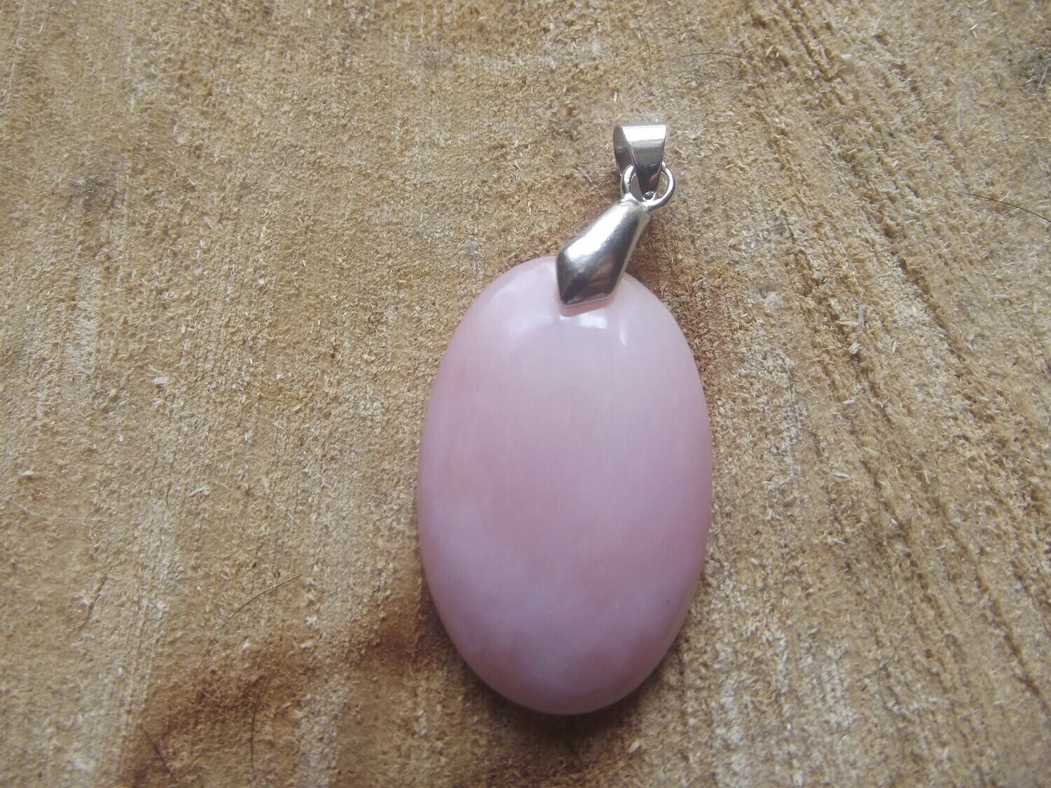 Pendentif opale rose