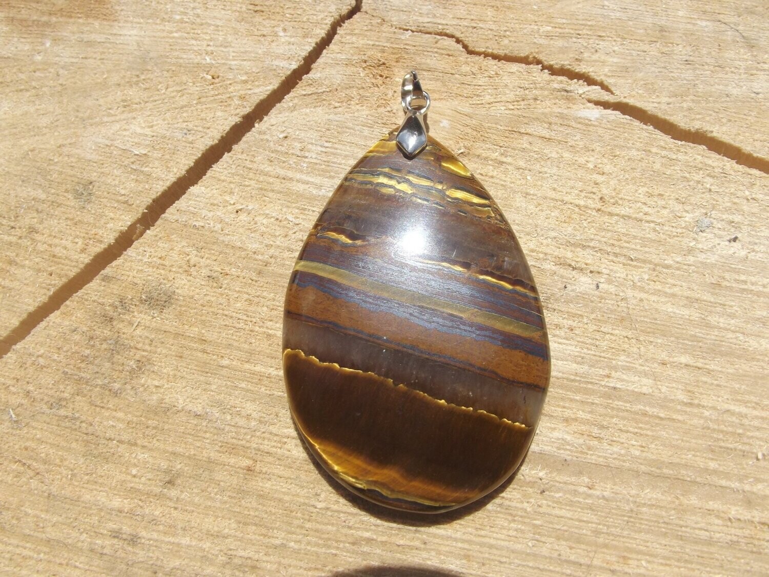 Pendentif oeil de fer