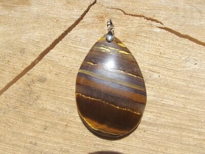 Pendentif oeil de fer