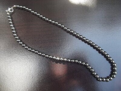Collier hématite magnétique 6 mm