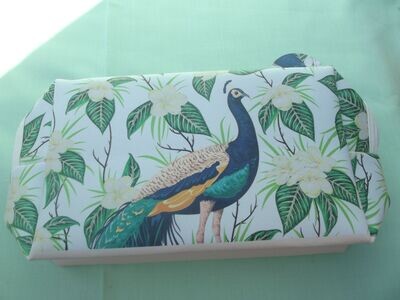 Trousse paon