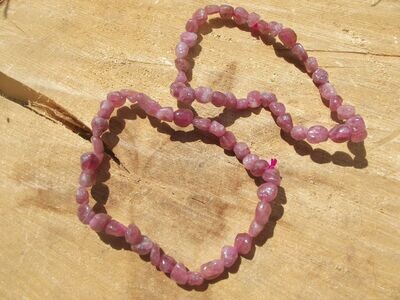 Bracelet en grains tourmaline rose
