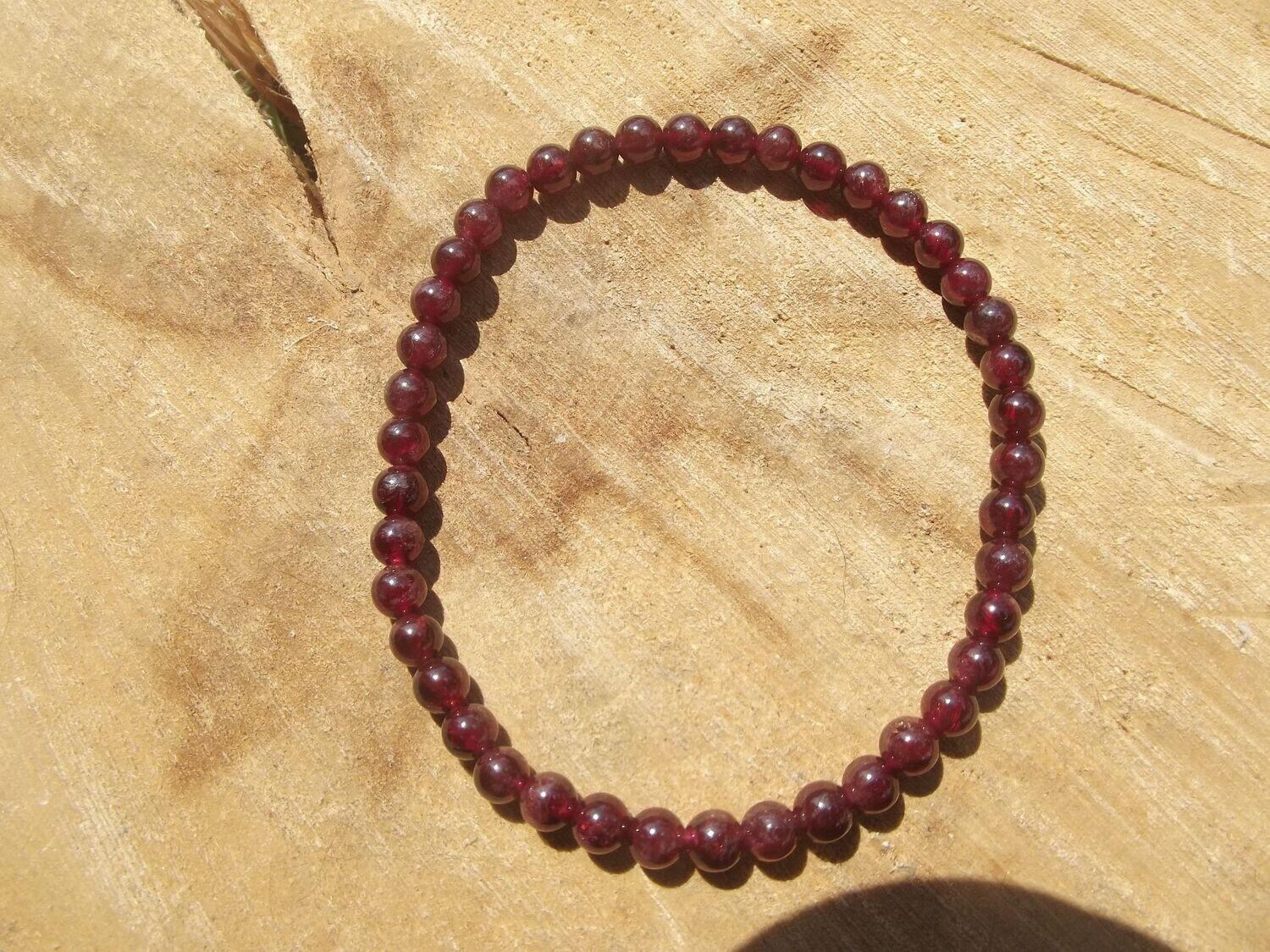 Bracelet grenat 4 mm