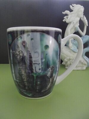 Tasse chat au chaudron
