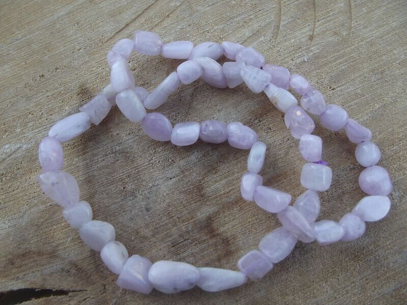 Bracelet en grains kunzite