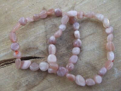 Bracelet en grains pierre de lune