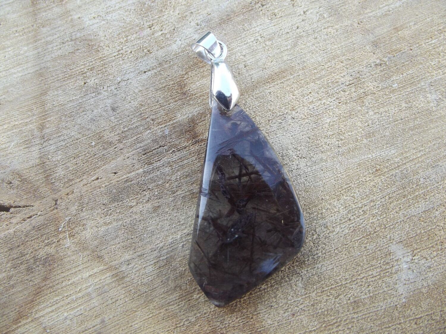 Pendentif quartz rutile noir
