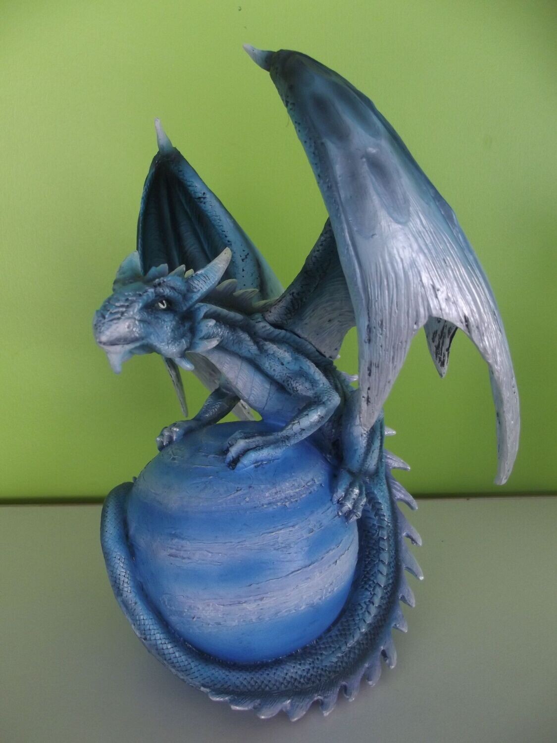 Dragon Mercure