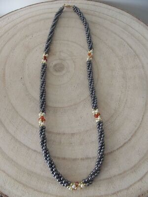 Collier hématite, bambou de mer et biwa