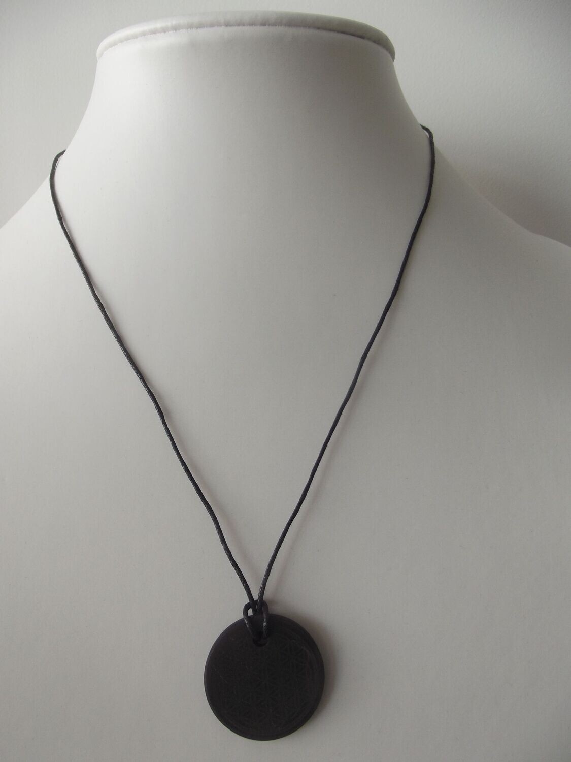 Collier shungite fleur de vie