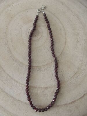 Collier grenat 6 mm