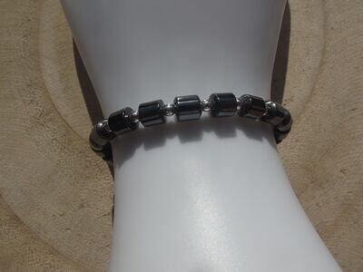 Bracelet hématite tubes