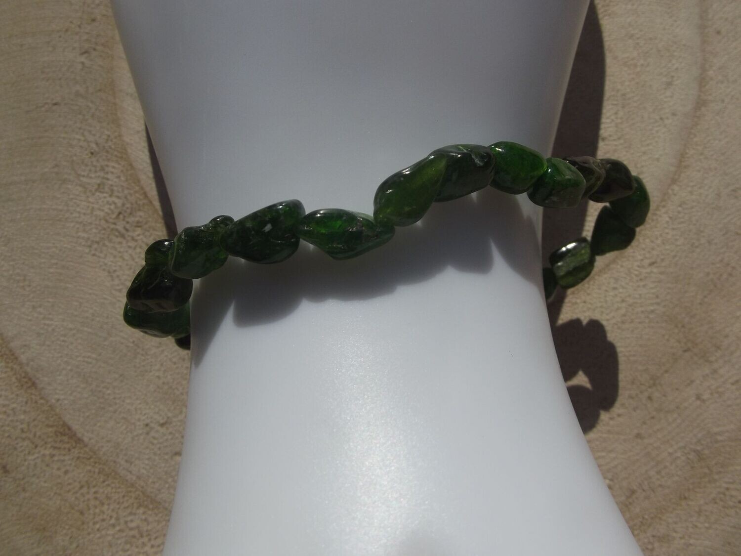 Bracelet en grains diopside chromifère