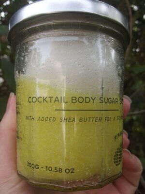 Gommage corporel au sucre parfum pinacolada