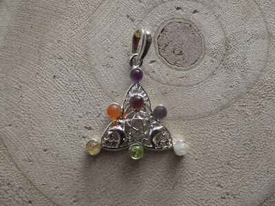 Pendentif triquetra