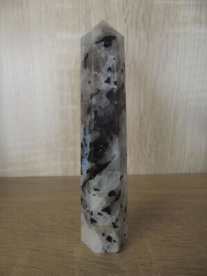 Pointe labradorite blanche