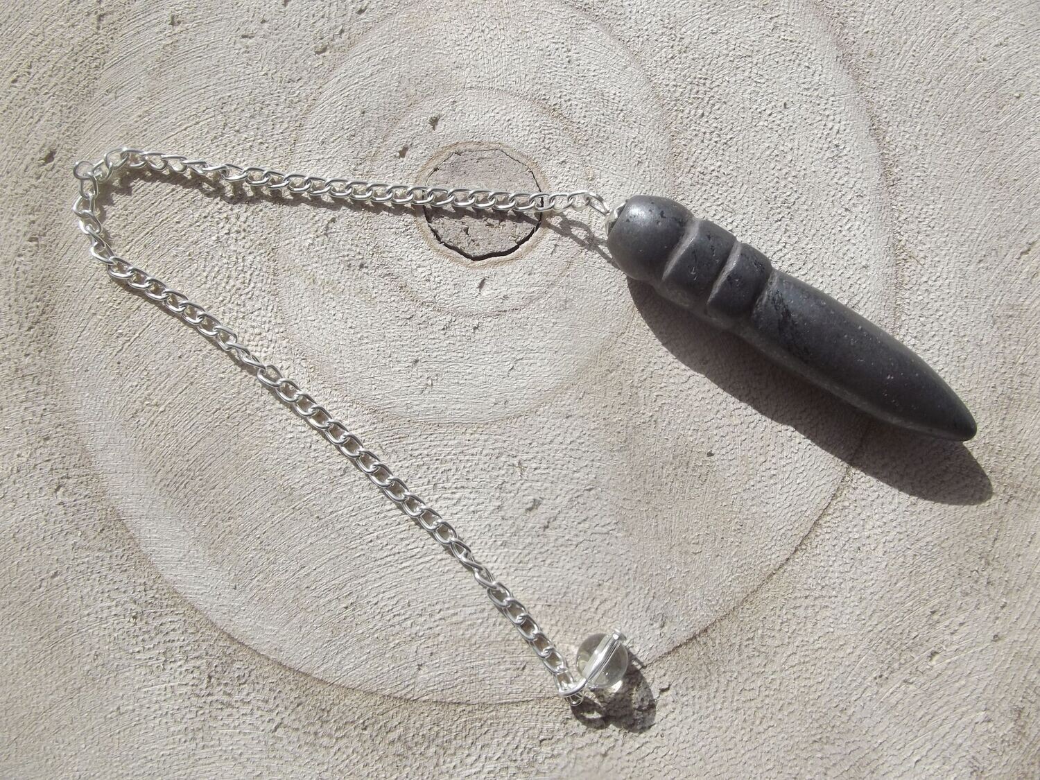 Pendule égyptien hématite