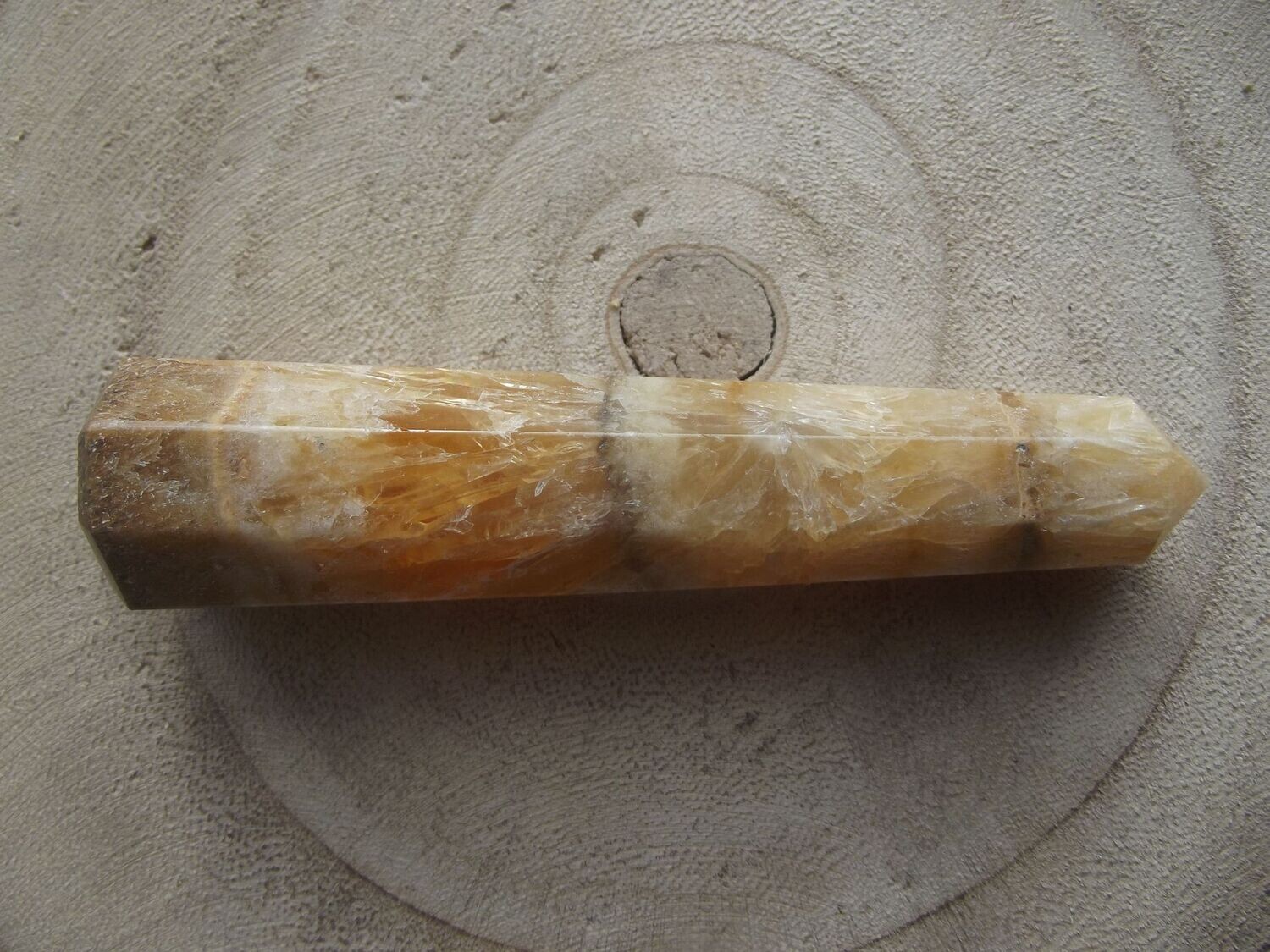 Pointe calcite jaune