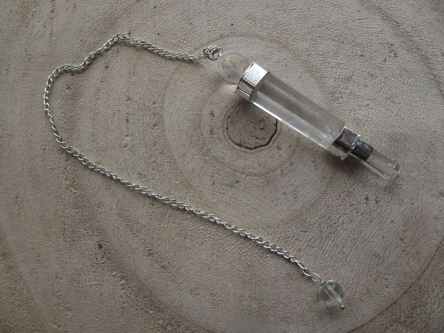 Pendule cristal de roche