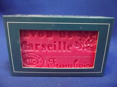 Savon parfumé à la framboise (olive)