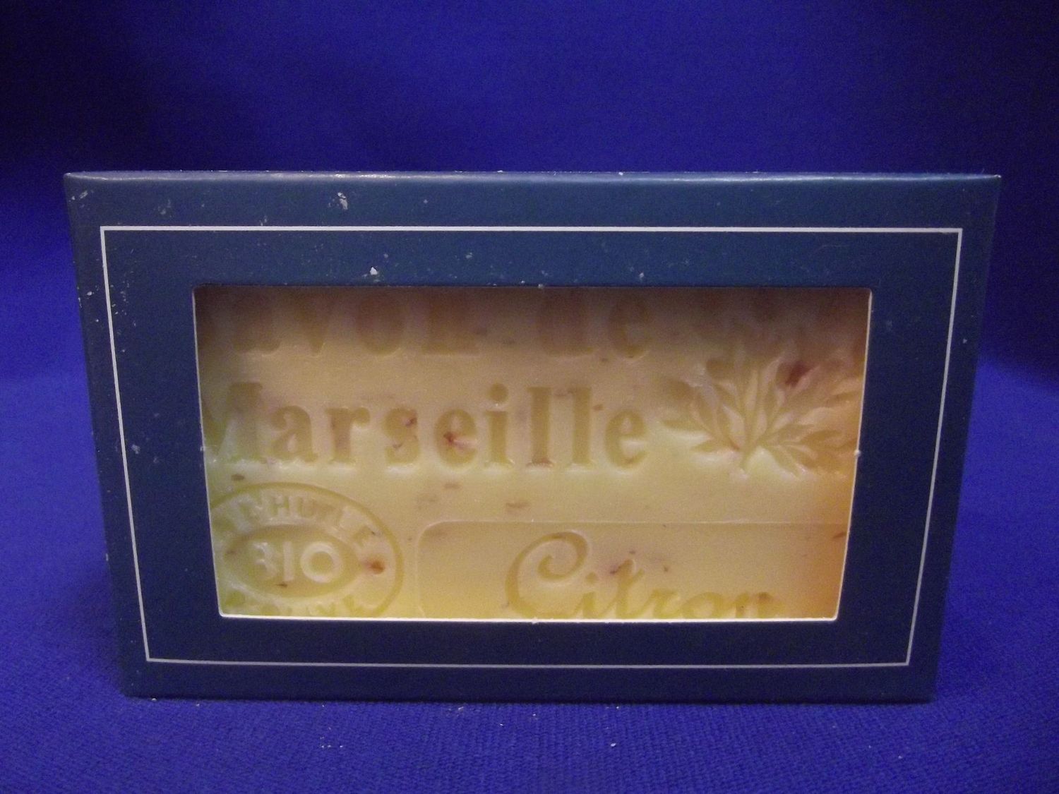 Savon parfumé au citron (olive)