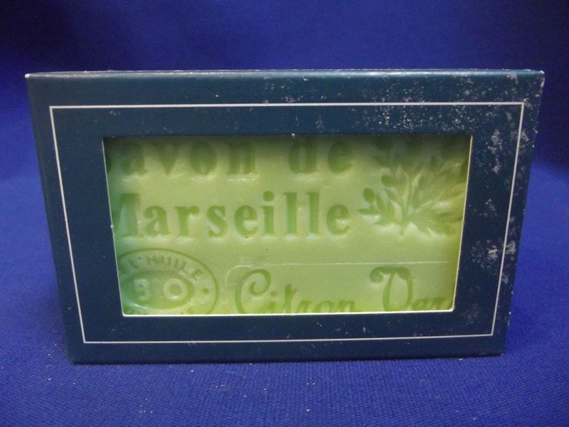 Savon parfumé au citron vert (olive)