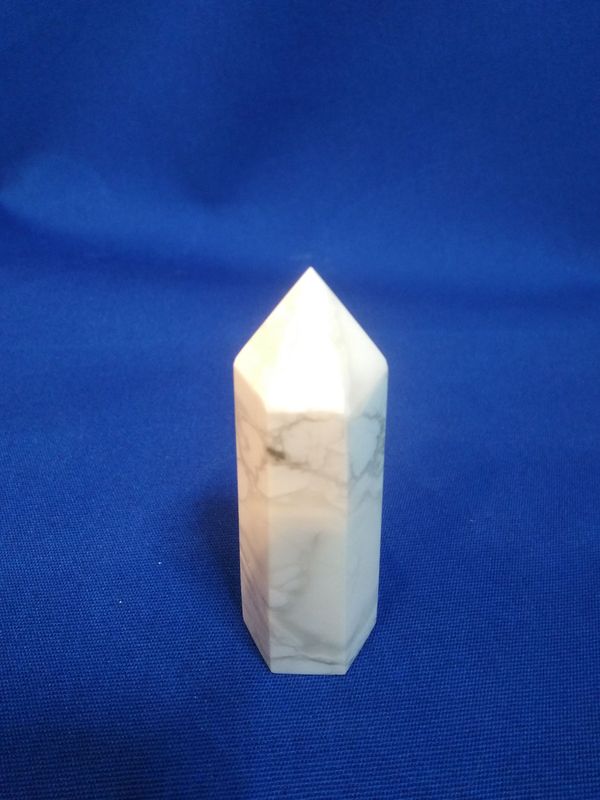 Pointe howlite