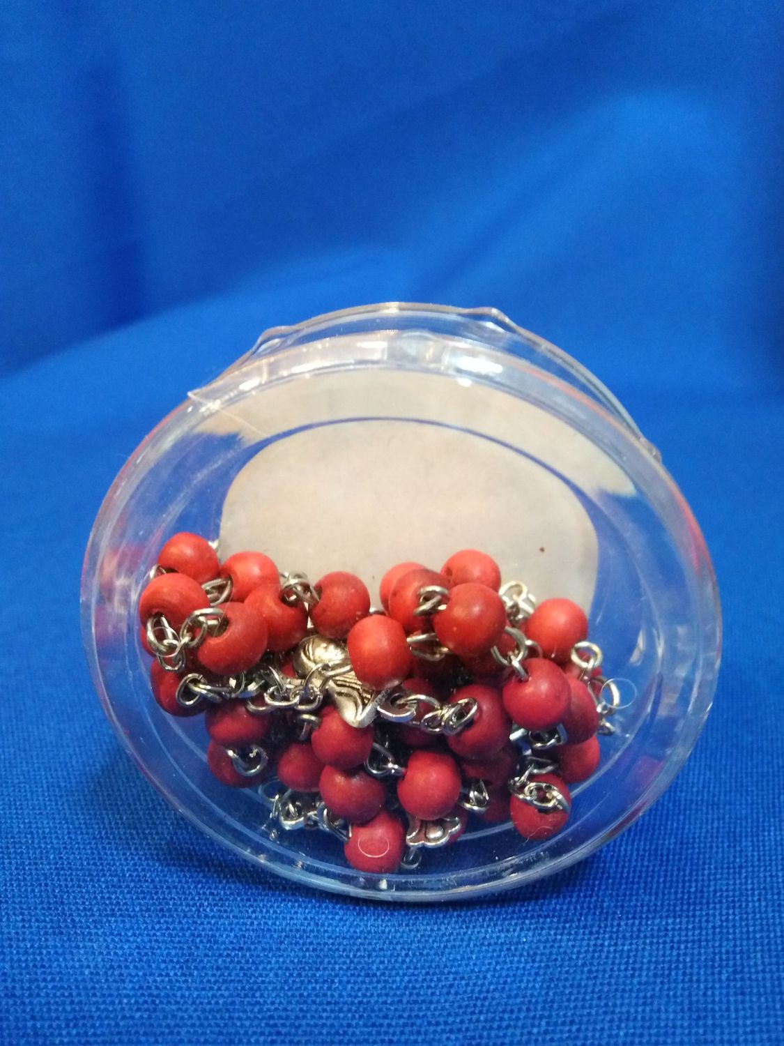 Chapelet avec perles en bois rouge