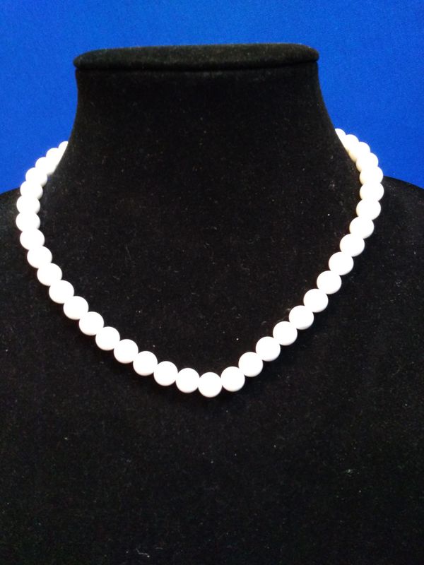 Collier perles de bénitier