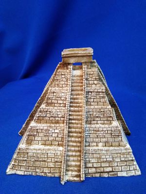 Porte encens à reflux pyramide aztèque