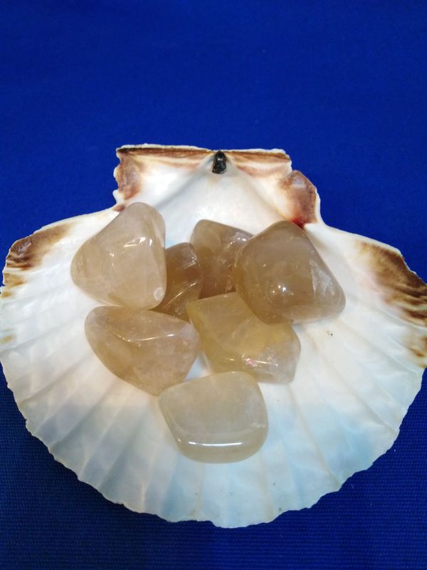Citrine en pierre roulée