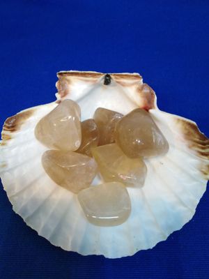Citrine en pierre roulée