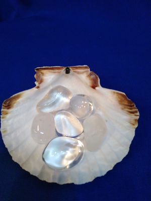 Cristal de roche en pierre roulée