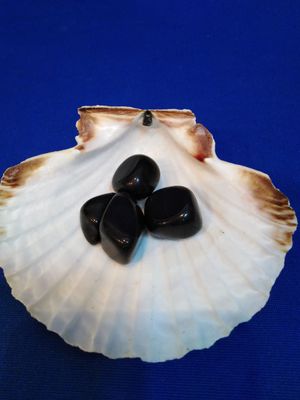 Obsidienne noire en pierre roulée