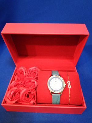 Montre bleu ciel