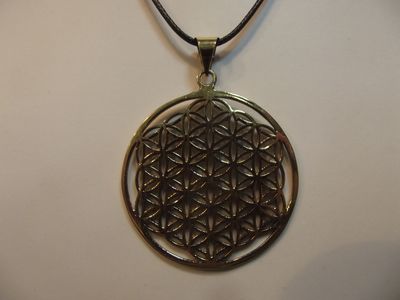 Pendentif fleur de vie