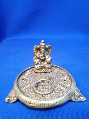 Porte encens rond en métal Ganesh