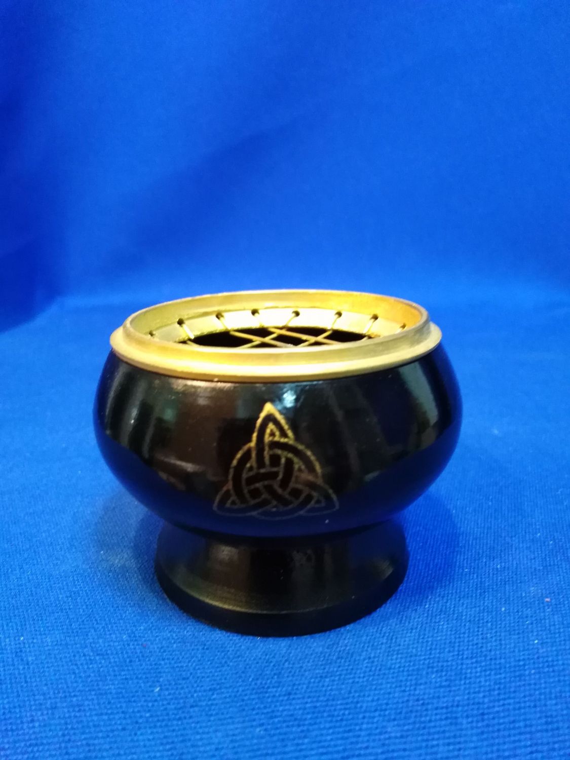 Porte encens triquetra