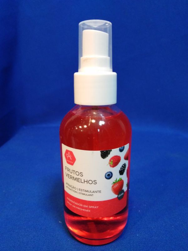 Spray désodorisant aux fruits rouges