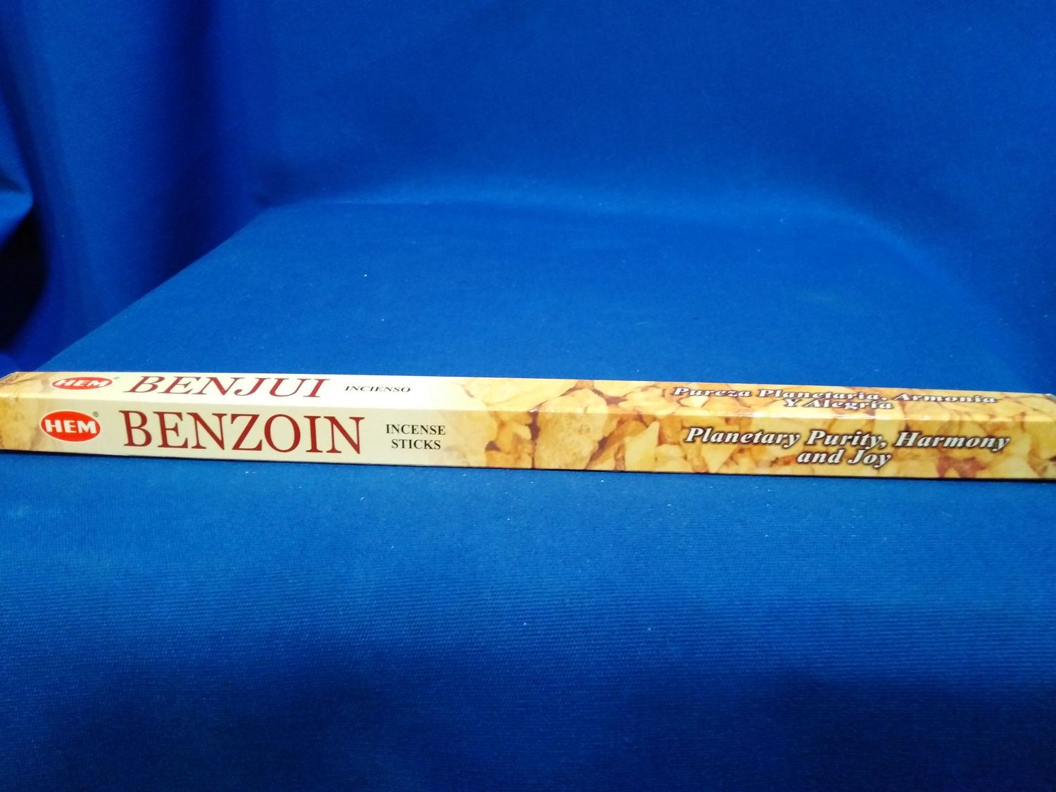 Bâtons d'encens au benjoin