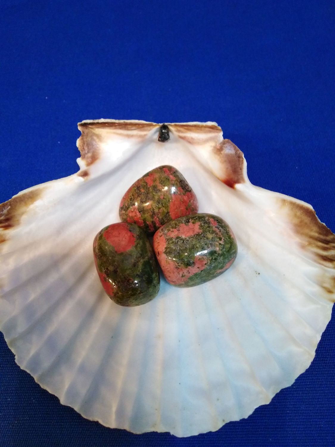 Unakite en pierre roulée